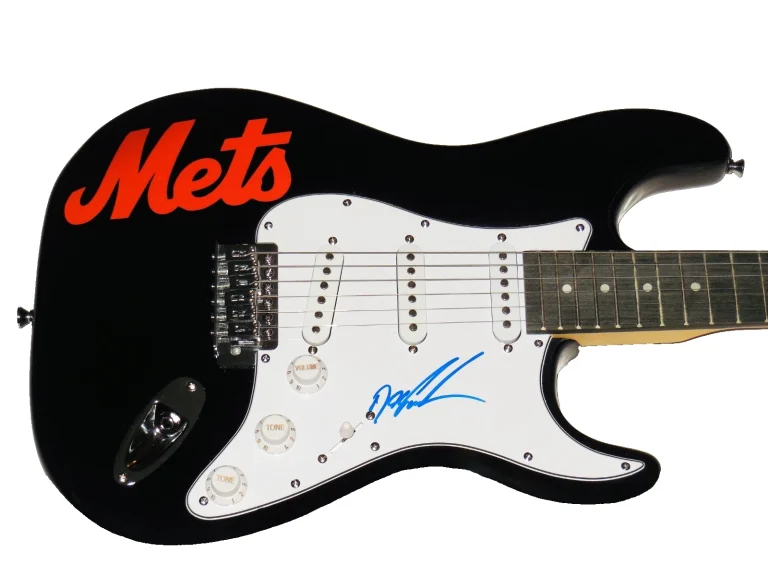DWIGHT GOODEN AUTOGRAPHED ELECTRIC GUITAR (NEW YORK METS) - W/ COA!