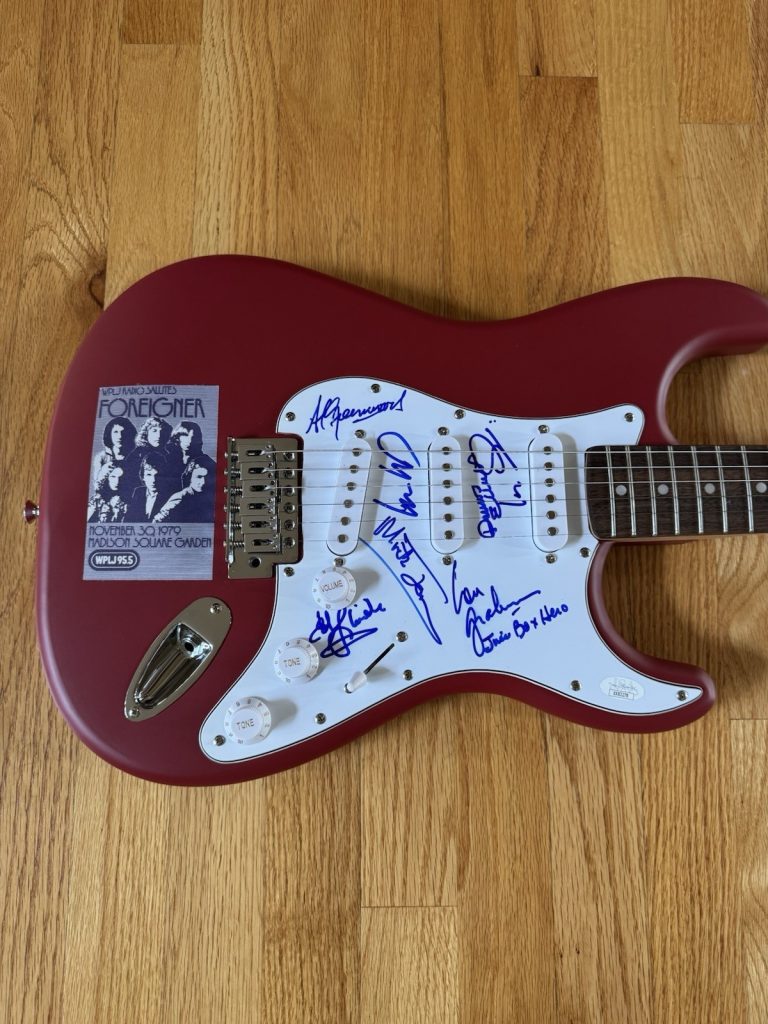 Rare x 7 Lou Gramm Jones Elliott Ian Al Ed Ian Foreigner Signed Strat Guitar JSA
