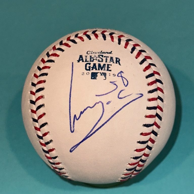 LUIS CASTILLO (Mariners) Signed Official 2019 ALL-STAR Baseball Beckett (BAS)