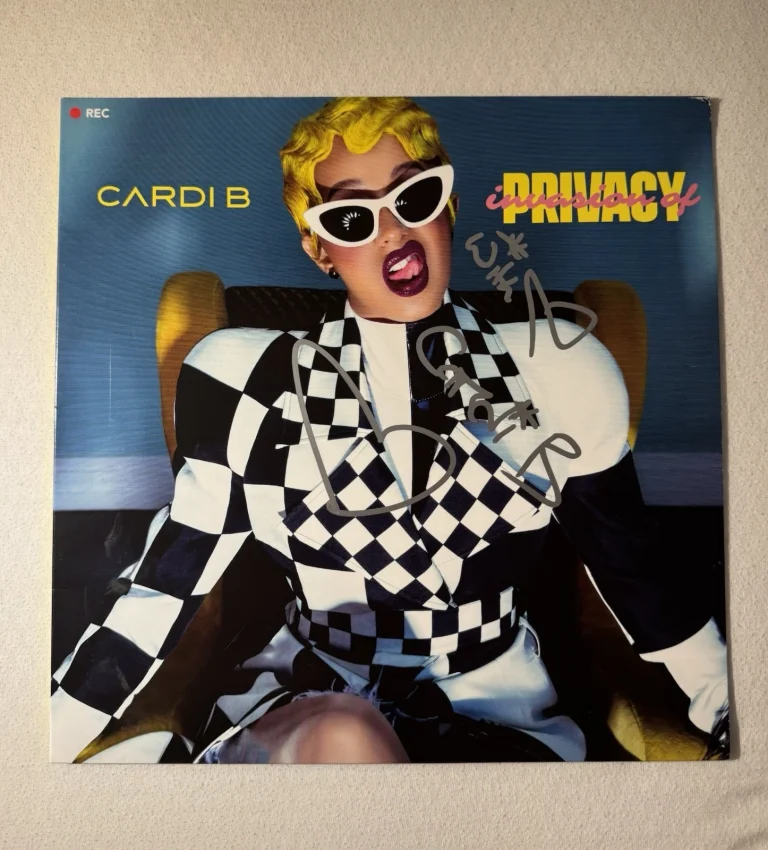 Cardi B Invasion of Privacy Signed Vinyl LP Album Beckett BAS COA