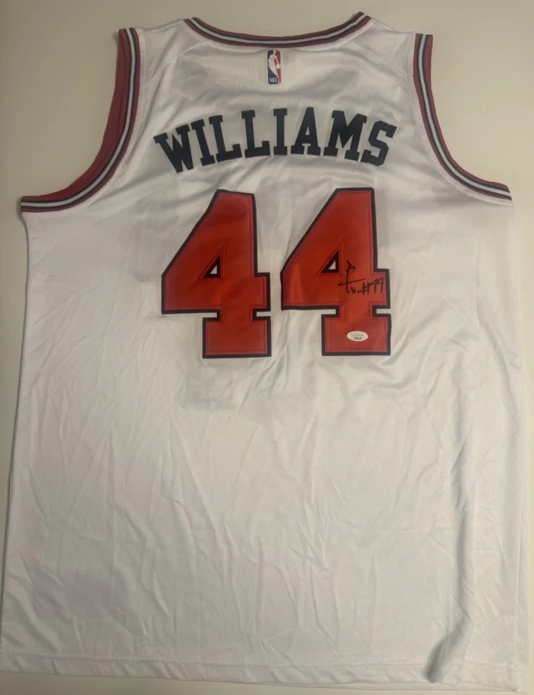 Patrick Williams Chicago Bulls Autographed Jersey JSA COA