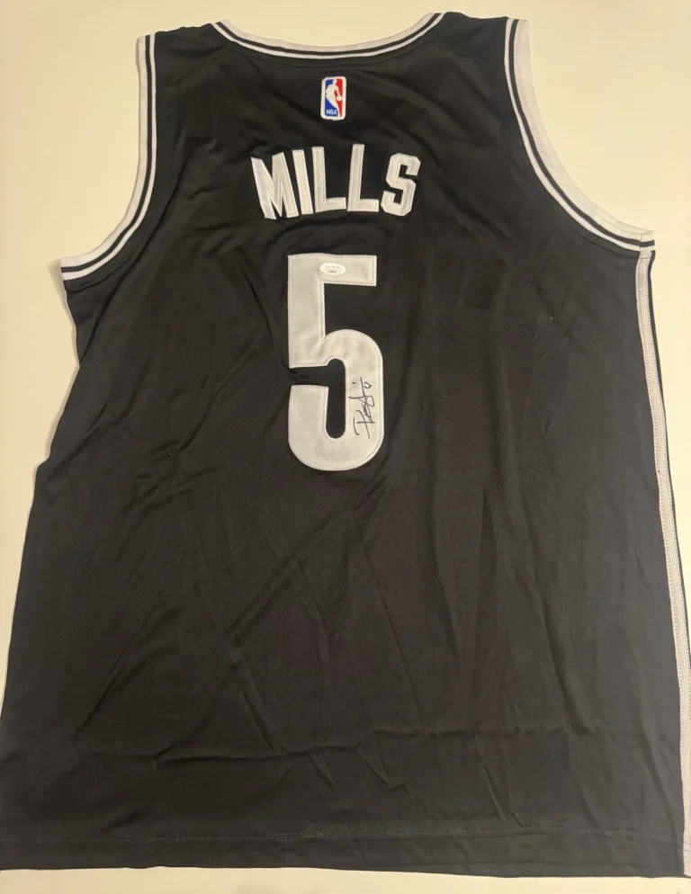 Patty Mills Brooklyn Nets Autographed Jersey JSA COA READ