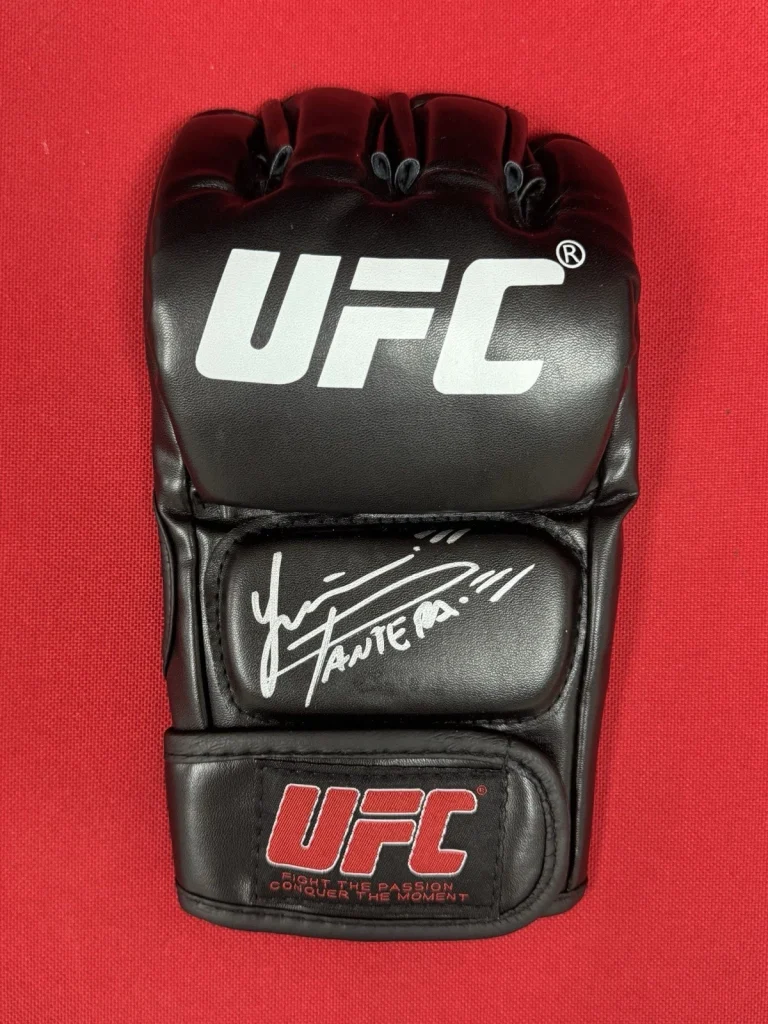 Yair Rodriguez Fighter Autographed UFC MMA Glove Beckett BAS COA