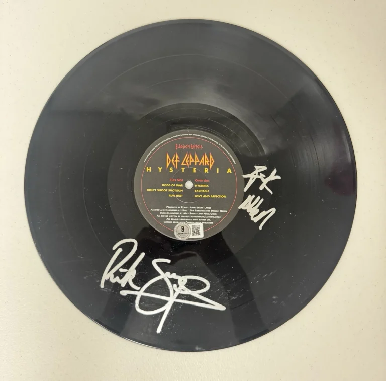 Rick Allen & Rick Savage Autographed Hysteria Vinyl Disc Def Leppard Beckett