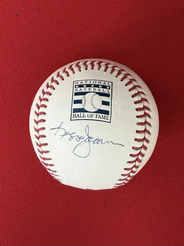 Reggie Jackson New York Yankees Autographed HOF Baseball Beckett BAS COA