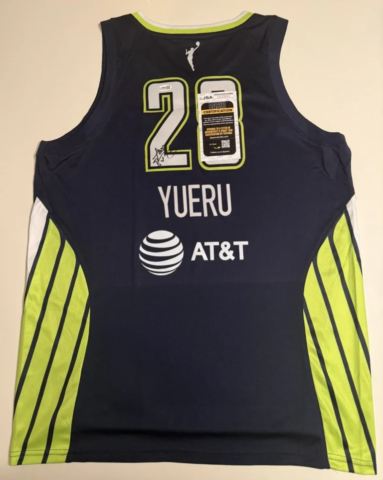 Li Yueru Dallas Wings Autographed Jersey WNBA Star JSA COA