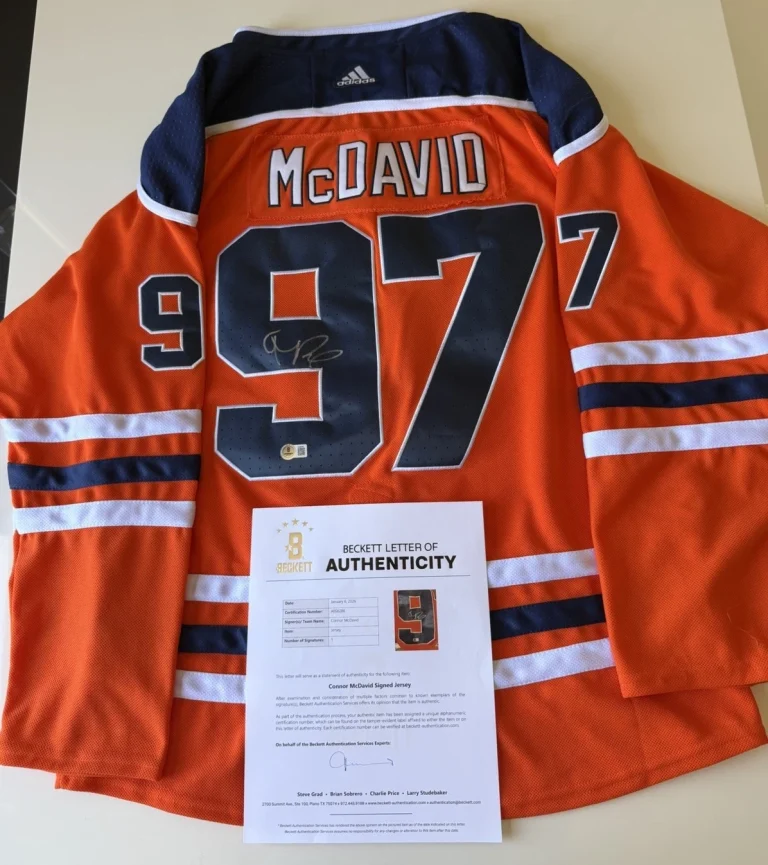 Connor McDavid Edmonton Oilers Autographed Jersey Beckett LOA