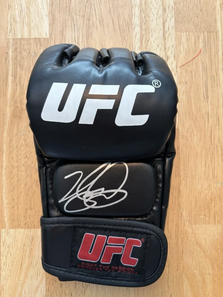 Kelvin Gastelum Autographed UFC Glove MMA Rare Beckett COA