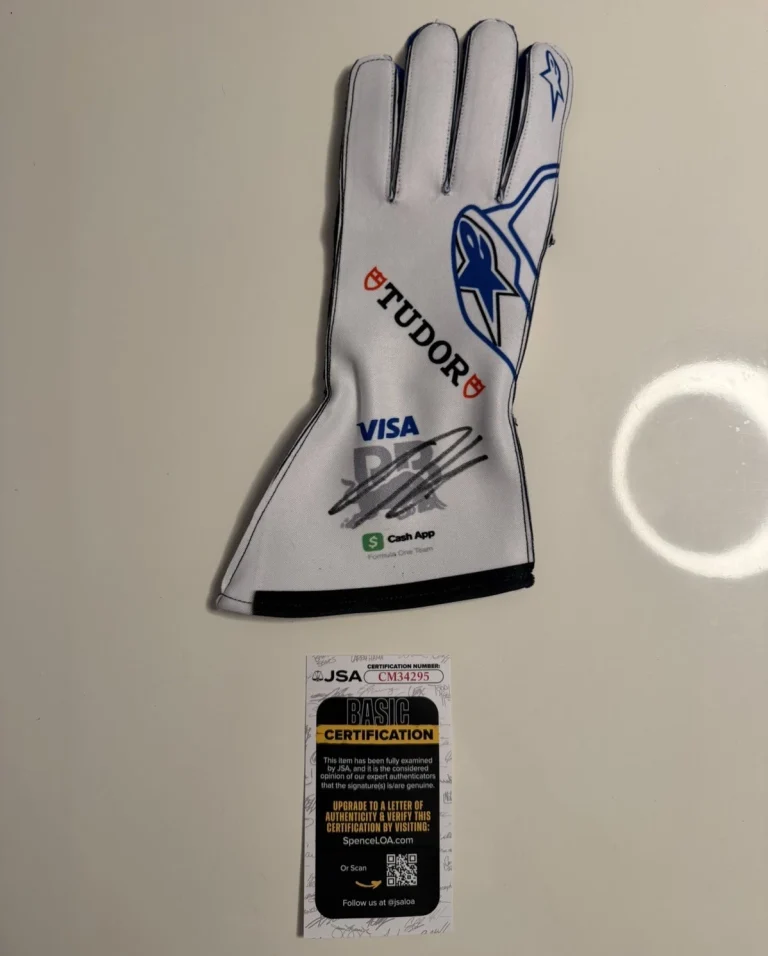 Arvid Lindblad Autographed Visa Cash App Racing Bulls Racing Glove Formula 1 JSA