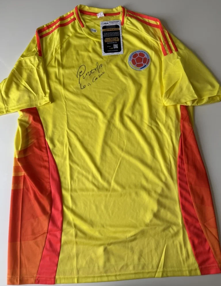 Carlos Pibe Valderrama Autographed Colombia Jersey Star JSA COA