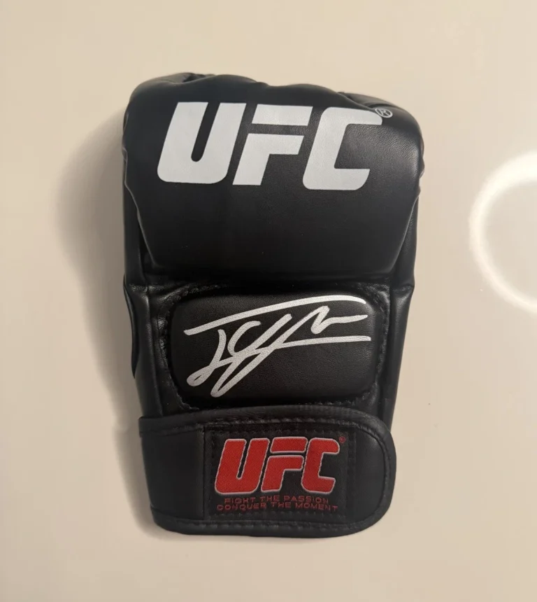 Ilia Topuria Fighter Autographed UFC Glove MMA Champ Rare Beckett