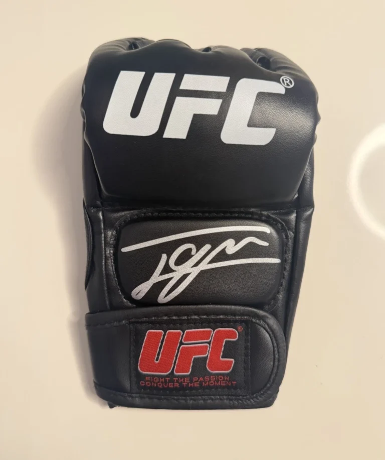 Ilia Topuria Fighter Autographed UFC Glove MMA Champ Rare Beckett