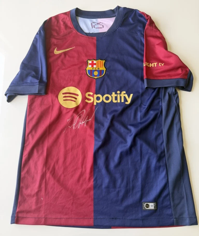 Marcus Rashford FC Barcelona Autographed Jersey Beckett