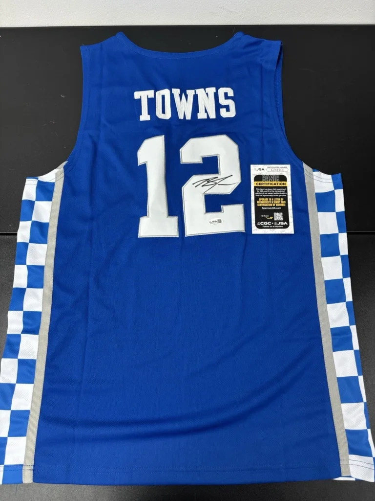 Karl-Anthony Towns Signed Autographed Jersey Kentucky Wildcats JSA COA. Knicks