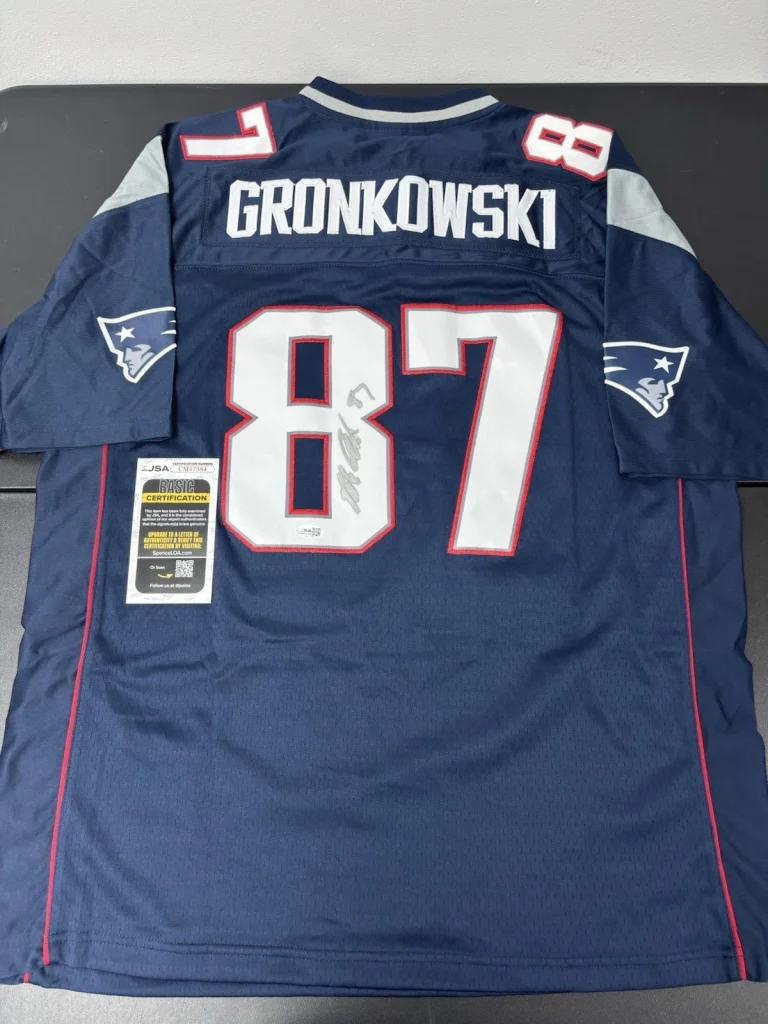 Rob Gronkowski Signed Autographed New England Patriots Jersey. JSA Coa . Gronk