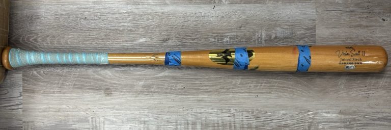Victor Scott II Game Used Bat. ST Louis Cardinals. MLB Coa