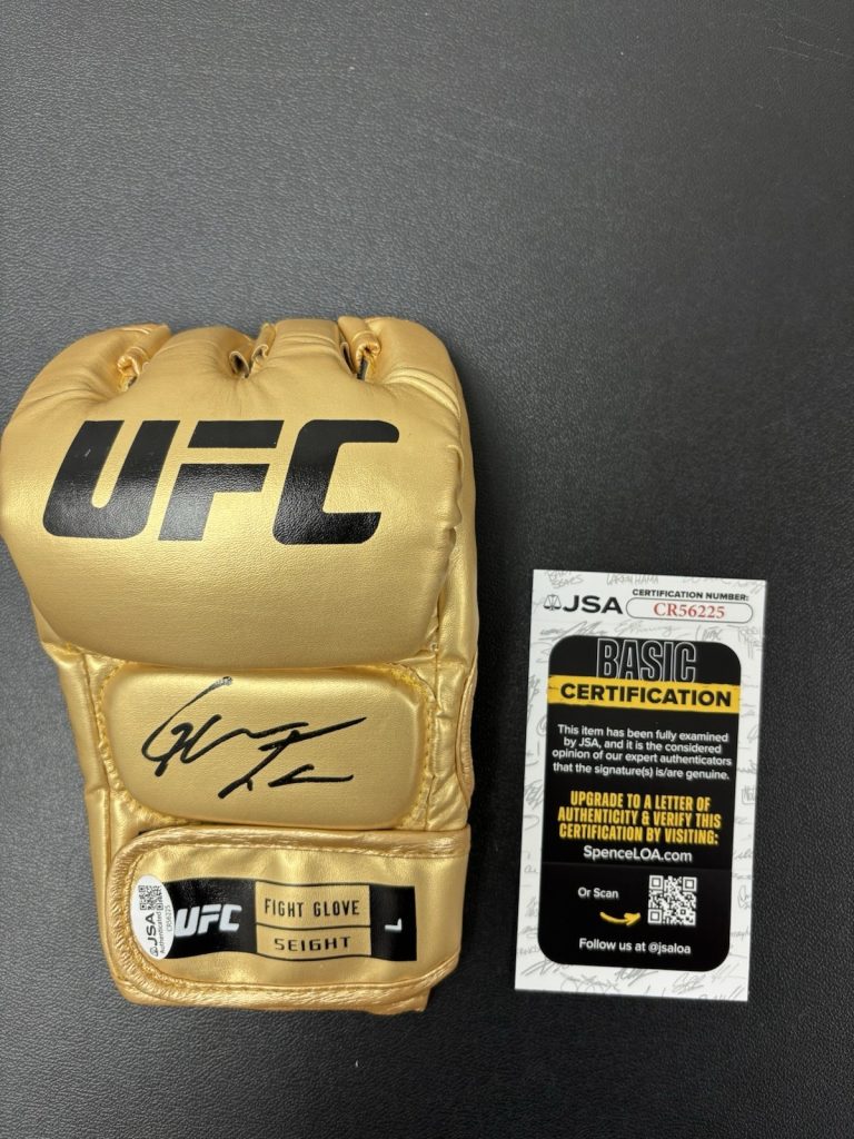 GLOVER TEIXEIRA SIGNED AUTOGRAPHED Gold UFC GLOVE. JSA Coa