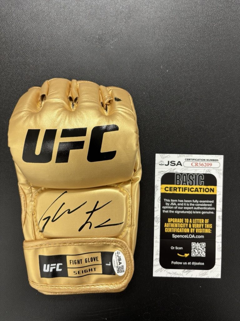 GLOVER TEIXEIRA SIGNED AUTOGRAPHED Gold UFC GLOVE. JSA Coa