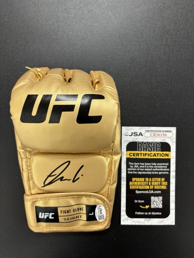 Alexander Volkanovski SIGNED Autographed UFC Fighter GOLD Glove. JSA Coa