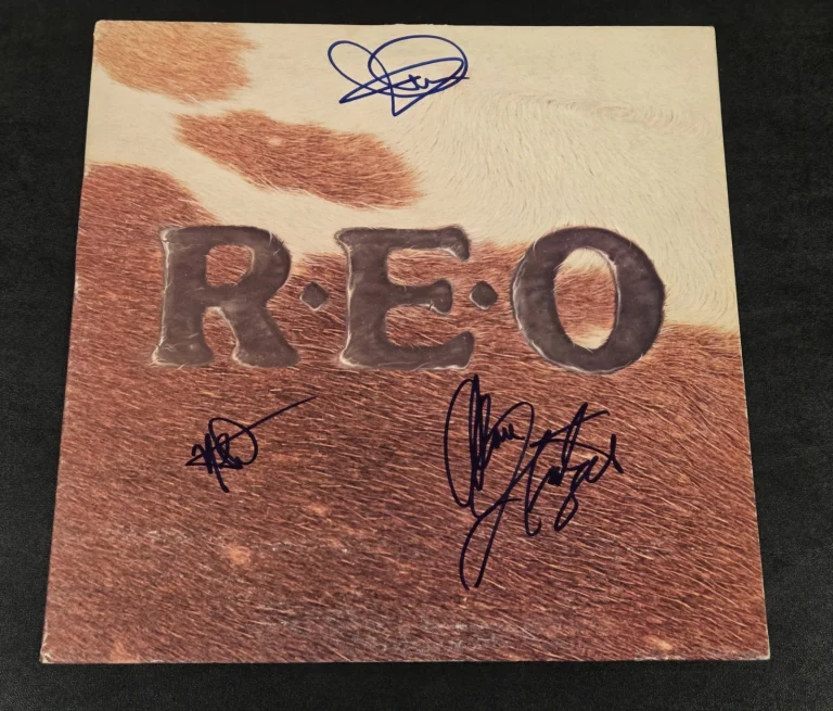 REO SPEEDWAGON signed autographed 