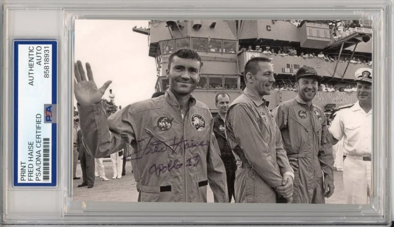 FRED HAISE APOLLO 13 ASTRONAUT RESCUE SIGNED PICTURE PSA DNA COA AUTOGRAPH SPACE