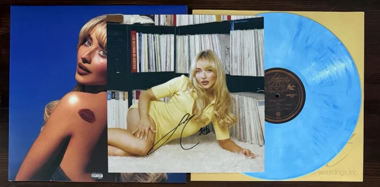 SIGNED Sabrina Carpenter Short N Sweet Card & Blue Vinyl PSA DNA COA Autograph