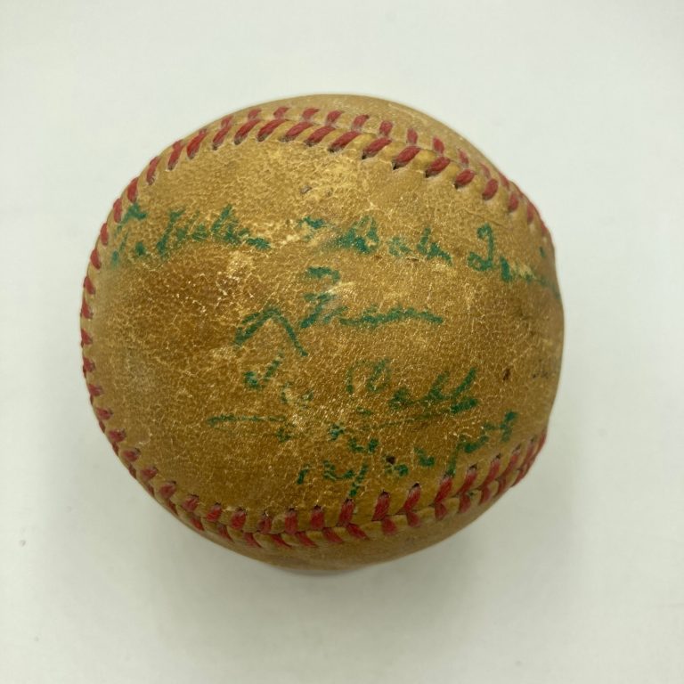 Ty Cobb Single Signed Vintage 1961 Baseball PSA DNA COA