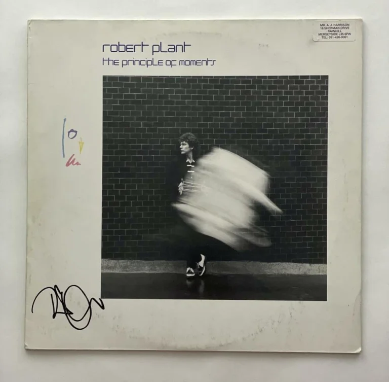 ROBERT PLANT SIGNED AUTOGRAPH ALBUM VINYL RECORD - LED ZEPPELIN ICON RARE! JSA