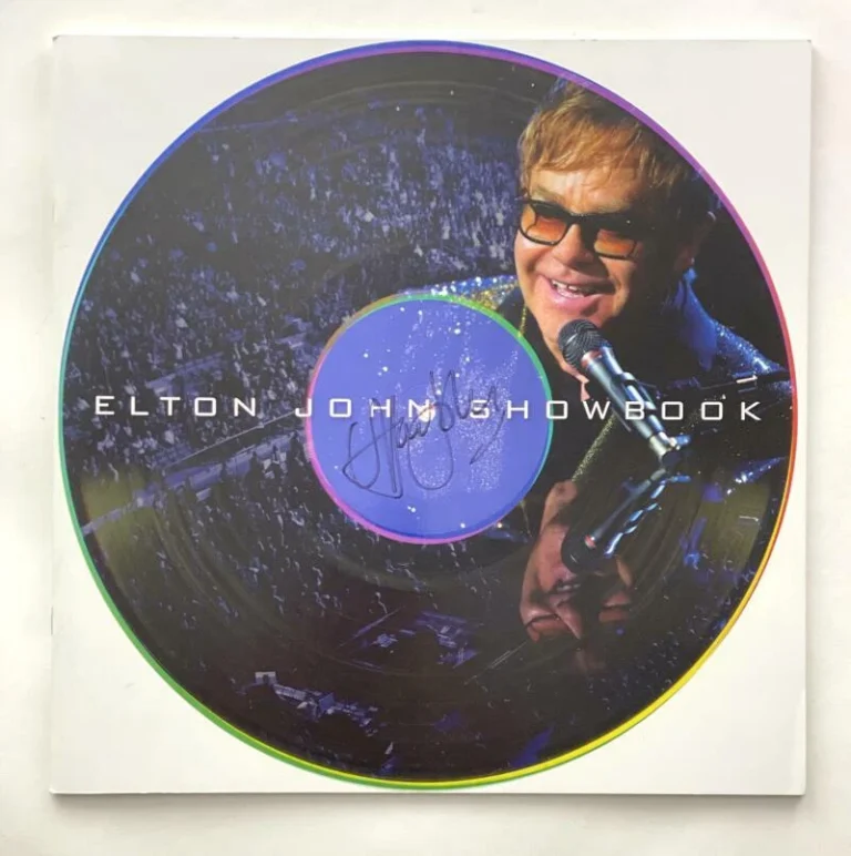 ELTON JOHN SIGNED AUTOGRAPH 2015 SHOWBOOK TOUR PROGRAM - THE ROCKETMAN w/ JSA