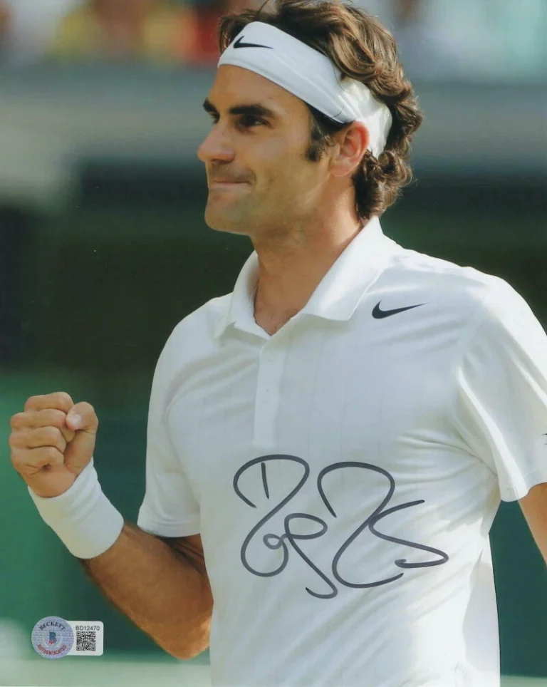 ROGER FEDERER SIGNED AUTOGRAPH 8X10 PHOTO - TENNIS SUPERSTAR WIMBLEDON CHAMP BAS