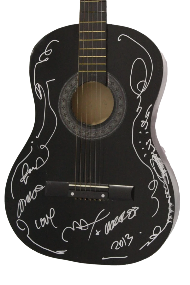 PETER MAX SIGNED AUTOGRAPH ACOUSTIC GUITAR - HUGE ORIGINAL ART SKETCH W/ JSA LOA