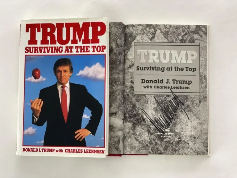 PRESIDENT DONALD TRUMP SIGNED AUTOGRAPH 