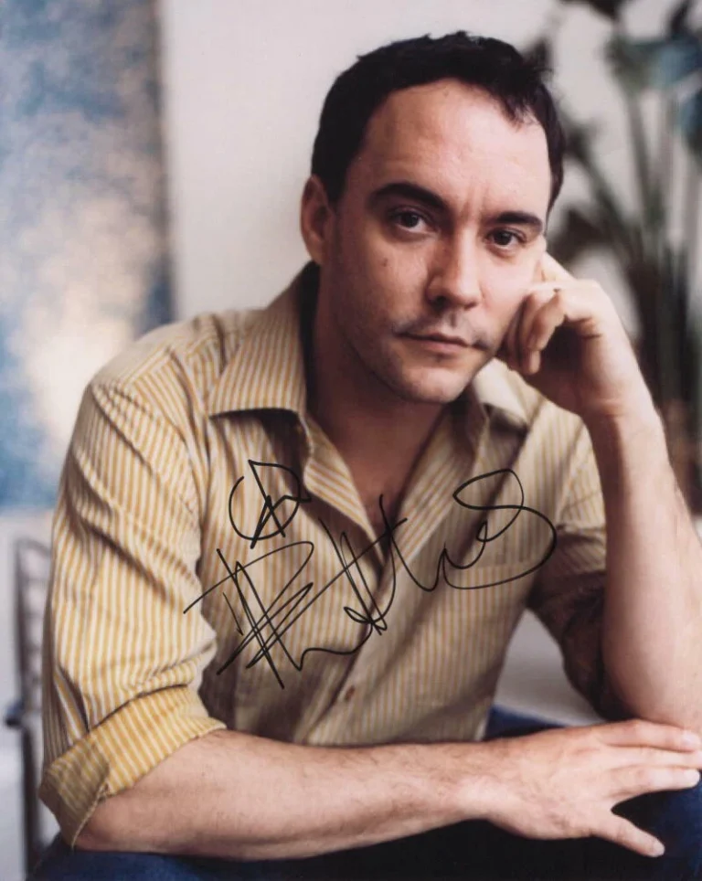 DAVE MATTHEWS SIGNED AUTOGRAPH 8X10 PHOTO BAND BEFORE THESE CROWDED STREETS JSA