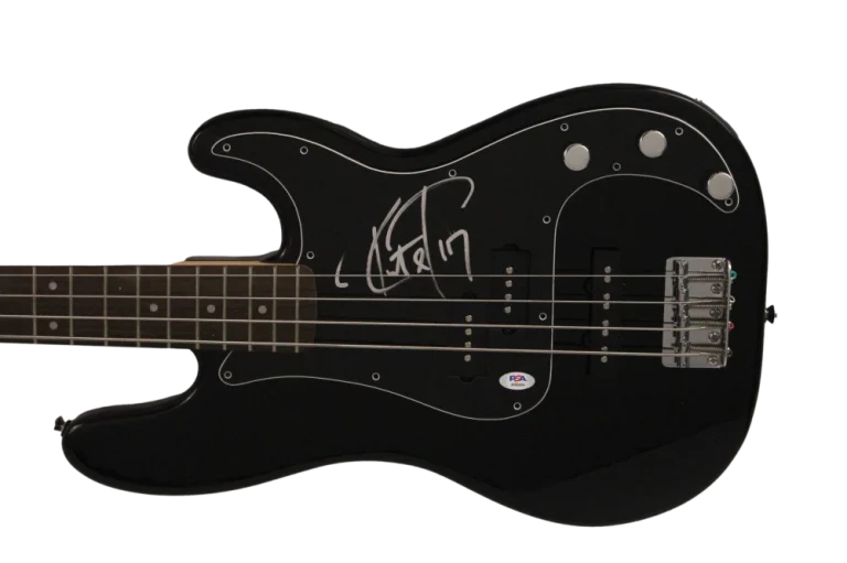 ROBERT TRUJILLO SIGNED AUTOGRAPH FENDER ELECTRIC BASS GUITAR - METALLICA PSA COA