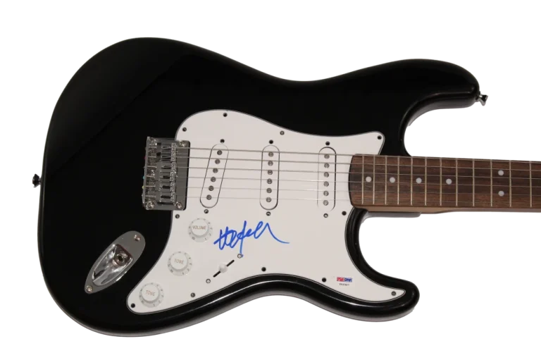 WILLIE NELSON SIGNED AUTOGRAPH FULL SIZE BLK FENDER ELECTRIC GUITAR RARE PSA COA