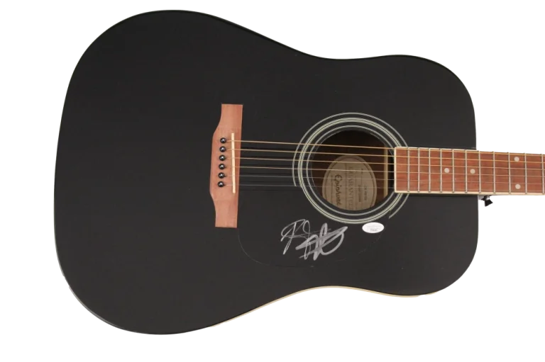 SUGARLAND SIGNED AUTOGRAPH GIBSON ACOUSTIC GUITAR JENNIFER NETTLES KRISTIAN JSA