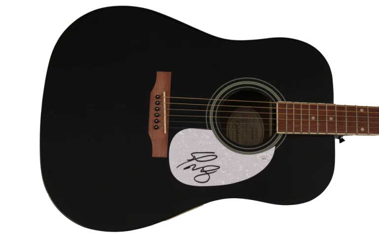 SCOTTY MCCREERY SIGNED AUTOGRAPH GIBSON EPIPHONE ACOUSTIC GUITAR - RARE JSA COA
