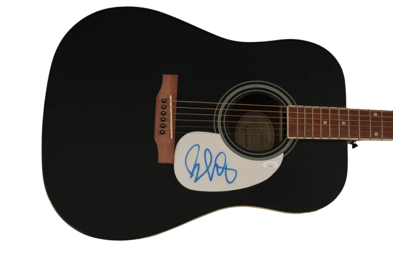 BRAD PAISLEY SIGNED AUTOGRAPH FULL SIZE GIBSON EPIPHONE ACOUSTIC GUITAR JSA COA