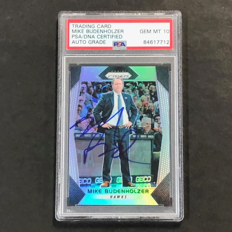 2017-18 Panini Prizm Silver #110 Mike Budenholzer Signed Card AUTO PSA Slabbed H