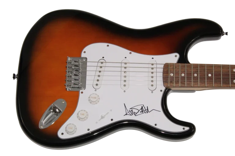 AVRIL LAVIGNE SIGNED AUTOGRAPH FENDER ELECTRIC GUITAR - UNDER MY SKIN W/ JSA COA