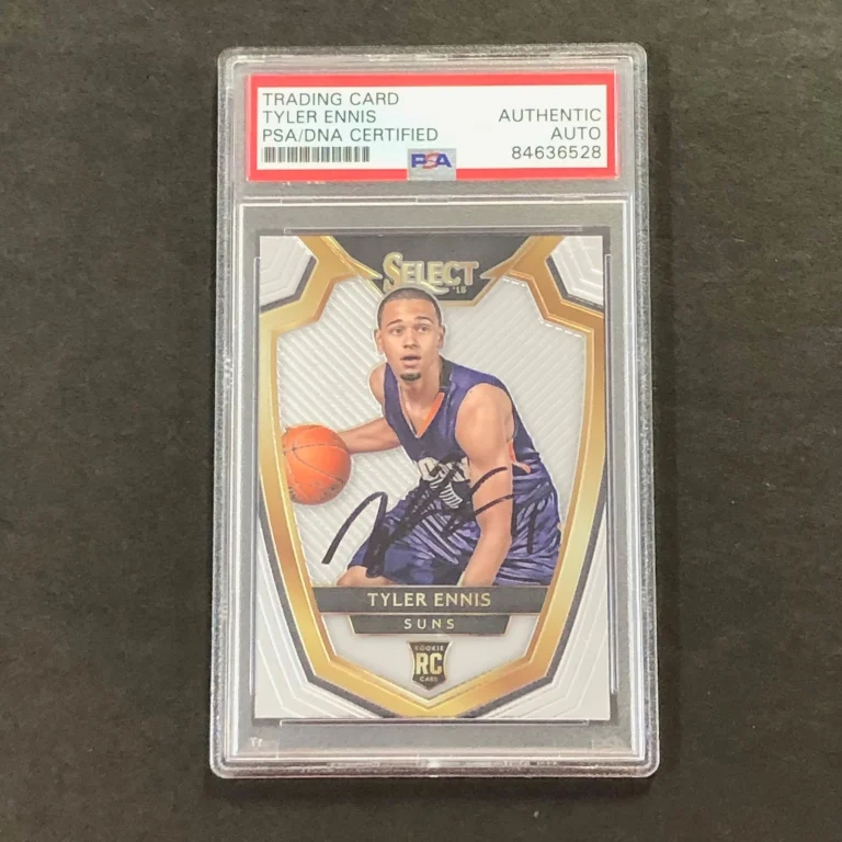 2014-15 NBA Panini Select #198 Tyler Ennis Signed Rookie Card AUTO PSA Slabbed R