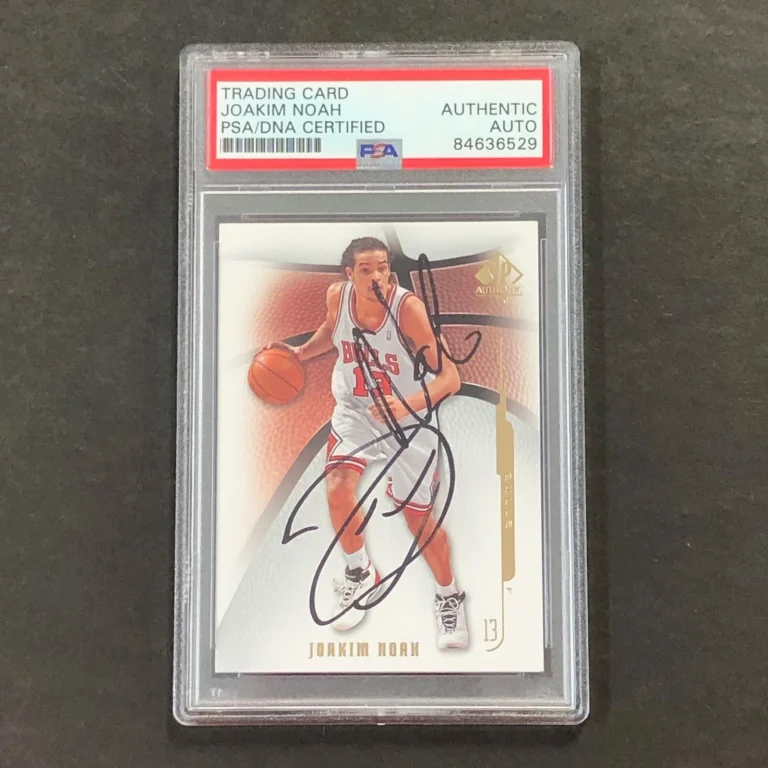 2008-09 Upper Deck SP Authentic #26 Joakim Noah Signed Card AUTO PSA Slabbed Bul
