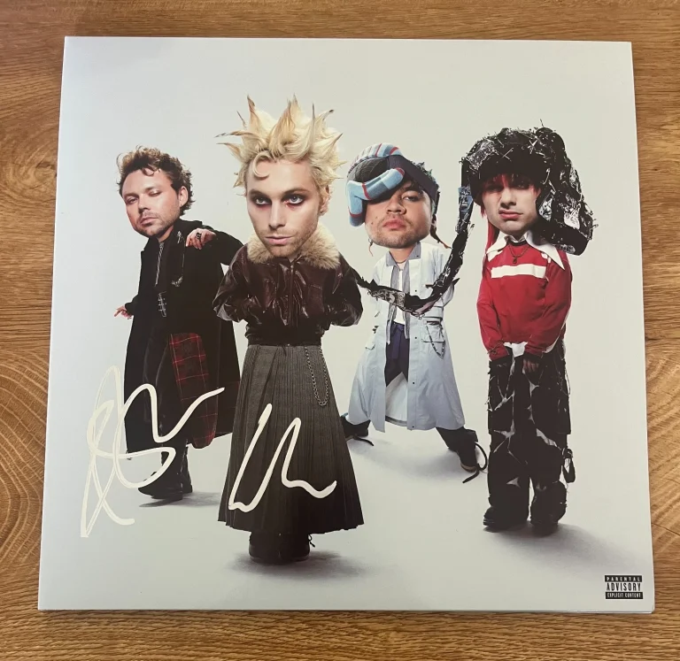 * 5 SECONDS OF SUMMER * signed vinyl album * EVERYONE'S A STAR * COA *