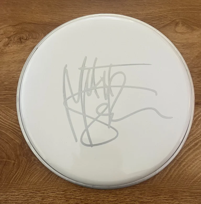 * MATT SORUM * signed 10