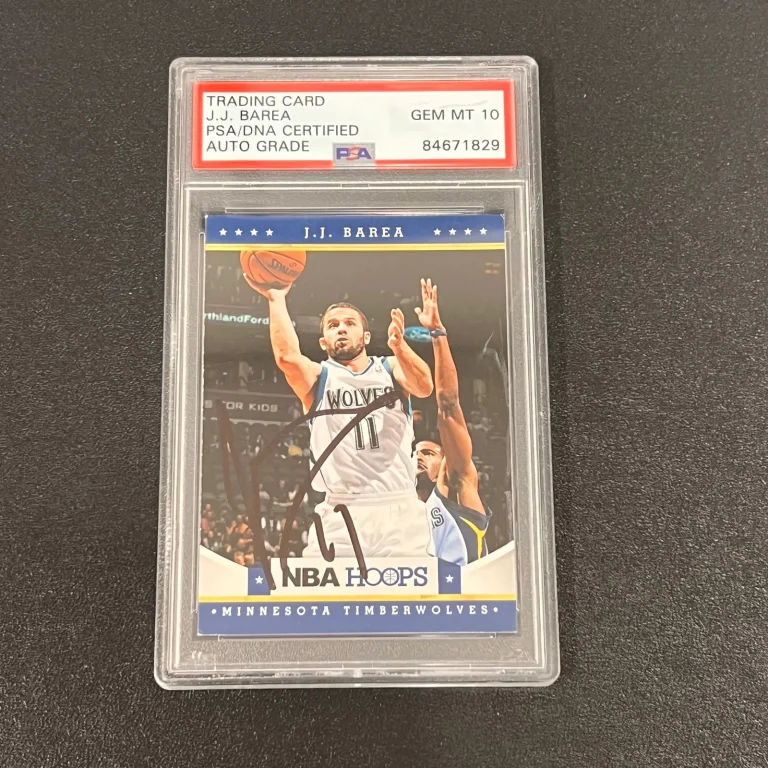 2012 Panini Hoops#122 J.J. Barea Signed Card Auto 10 PSA Slabbed Timberwolves