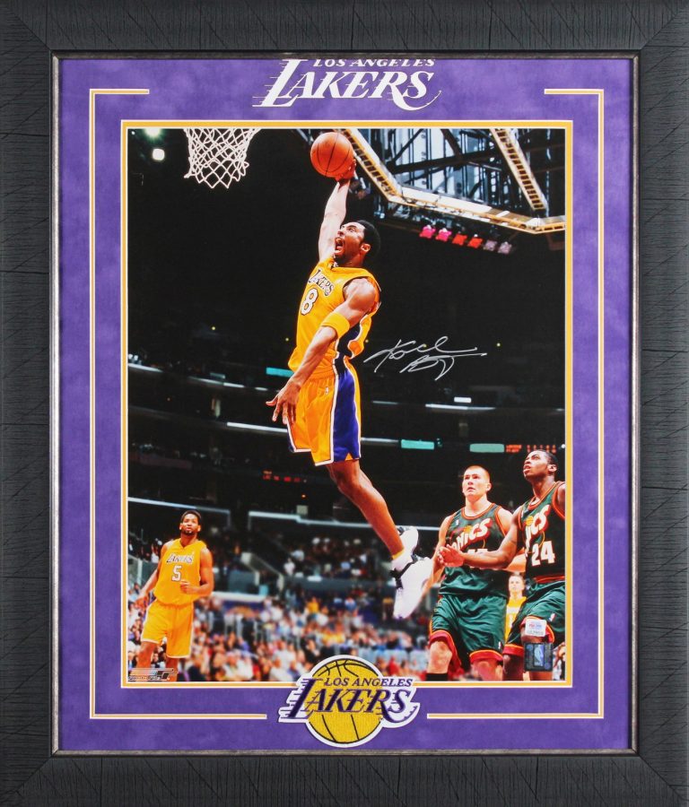 Lakers Kobe Bryant Signed 16x20 Framed Dunking Photo Vs Sonics PSA/DNA #A82900