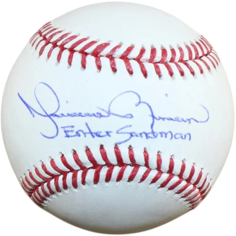 Mariano Rivera Autographed New York Yankees OML Baseball Sandman Beckett W 58238