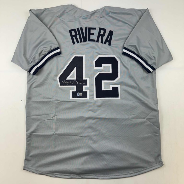 Autographed/Signed Mariano Rivera New York Grey Jersey Beckett BAS COA