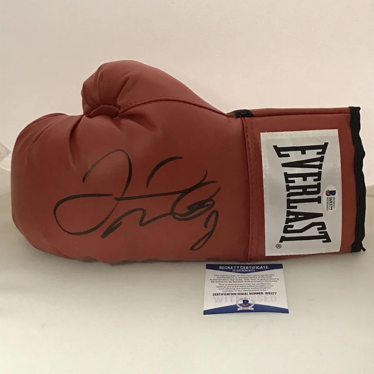 Autographed/Signed Floyd Mayweather Jr Everlast Boxing Glove Beckett COA