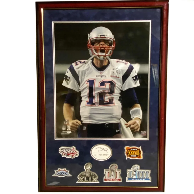 Framed Autoed/Signed Tom Brady Patriots Signature Cut Index Card JSA LOA